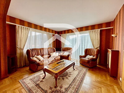 Maison Lapoutroie 5 pièce(s) 166 m2