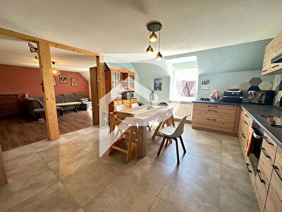 Appartement STOSSWIHR 5 pièce(s) 135 m2