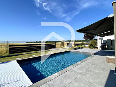 Maison contemporaine Wolfgantzen 6 pièce(s) 183 m2