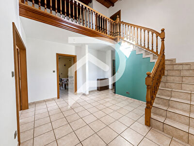 Maison KATZENTHAL 6 pièce(s) 160m²