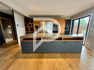 Maison Turckheim 4 pièce(s) 111 m2
