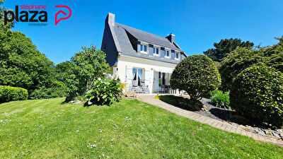 Maison Plogonnec avec grand terrain 1,8ha