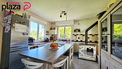Maison Plogonnec avec grand terrain 1,8ha