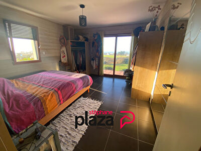 Maison Plouhinec 9 pièce(s) 215.70 m2