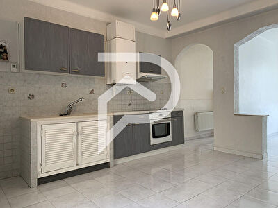 Maison jumelée de +/- 98 m²