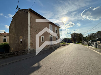 Maison de village à Mercy le bas