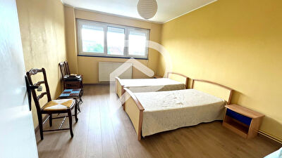 Appartement Longwy 5 pièce(s) 106 m2