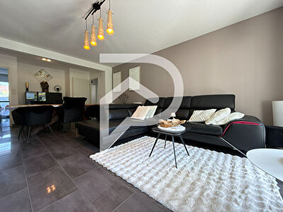 Magnifique appartement T4 traversant de 85 m²