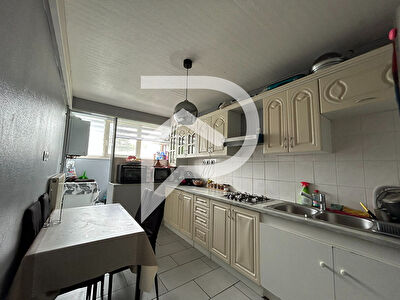 Appartement Mont Saint Martin 4 pièces 73 m2