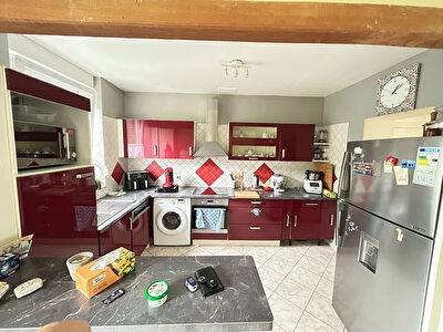 Maison Rehon 6 pièce(s) 125 m2