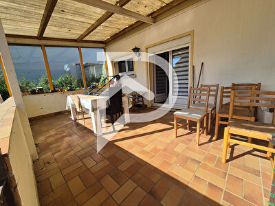 Mexy - Maison jumelée 89 m² - 3 chambres - Garage - Jardin