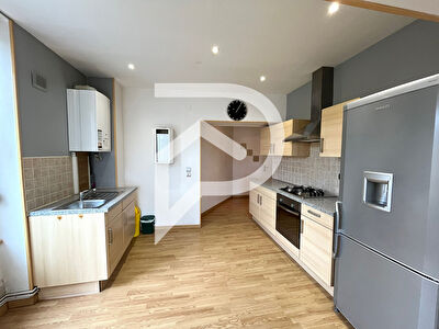 À VENDRE  : Appartement 50 m² - GORCY