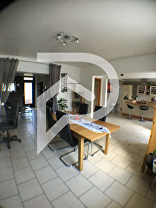 MAISON INDIVIDUELLE 124 m²  :  LONGLAVILLE
