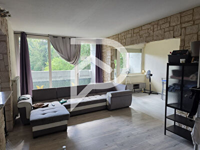 Appartement Mont Saint Martin 5 pièce(s) 88 m2