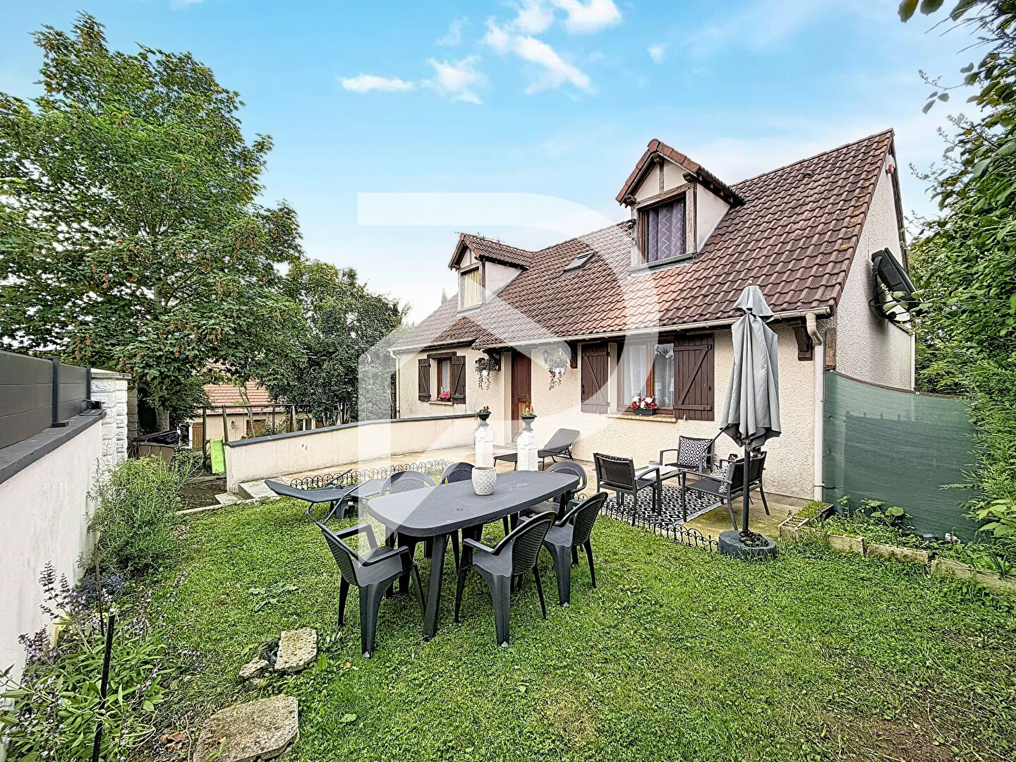 Photo du bien : Maison 8 pièces 102.09 m2