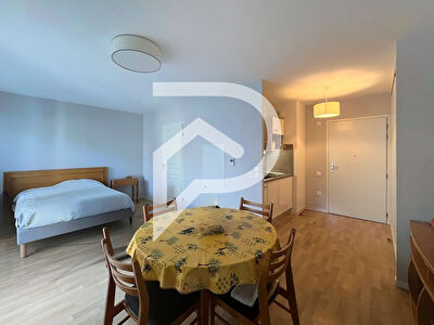 Très beau studio pour investisseurs.