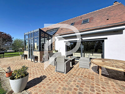 Maison 189 m² - 6 chambres - Terrain 2940 m² - DPE C - Terrasse & suite parentale