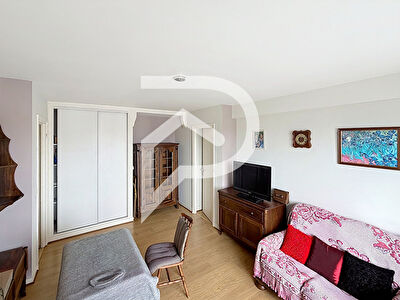 Appartement sur 6 étages - Centre ville