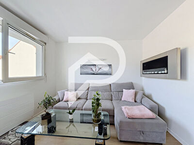 Appartement avec parking secteur gare