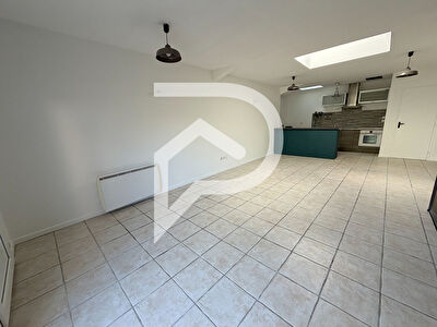 A louer Jolie maison rénovée sur Dreux 71 m2