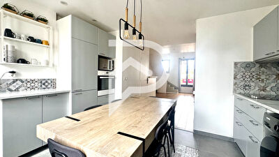 EXCLUSIVITÉ ? DUPLEX 2 PIÈCES AVEC BOX ET CAVE ? CENTRE-VILLE D'ALFORTVILLE