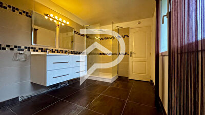 Créteil Maison 8 pièces 177 m²