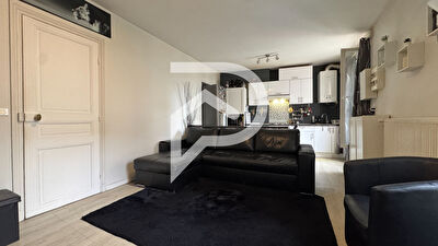EXCLUSIVITÉ - Appartement 3 pièces avec terrasse et cour privative à Choisy-le-Roi