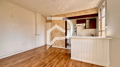 EXCLUSIVITÉ - Appartement 2 pièces de 32 m² habitables à vendre en centre-ville d'Alfortville ALFORTVILLE