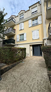 EXCLUSIVITÉ - CENTRE-VILLE - DERNIER ÉTAGE - 76 M² - 3/4 PIÈCES - BALCON - BOX VILLIERS SUR MARNE photo 7