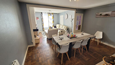 Ensemble immobilier- Neung Sur Beuvron 10 pièce(s)