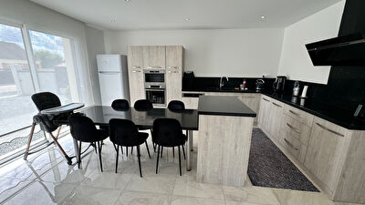 Maison Romorantin Lanthenay 6 pièce(s) 147.51 m2