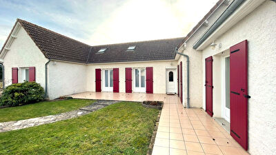 Maison Romorantin Lanthenay 8 pièce(s) 188.43 m2