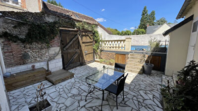 Maison Romorantin Lanthenay 10 pièce(s) 173.71 m2