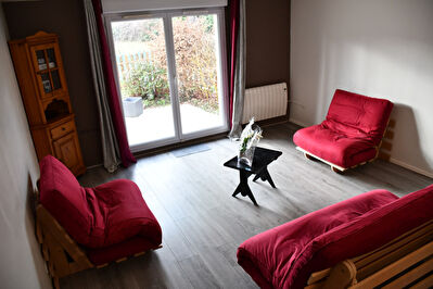 A LOUER Meublée - Maison Mitoyenne Prévessin-Moëns 3 pièces 78 m2