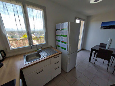 Appartement Meublé à louer - 2 pièces - Chevry