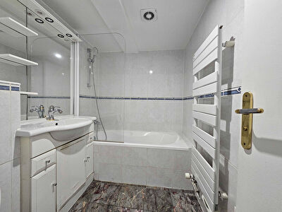 Appartement a louer le plessis-robinson - 4 pièce(s) - 79.69 m2 - Surfyn