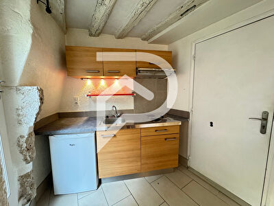 STUDIO BLOIS - 1 pièce(s) - 17 m2