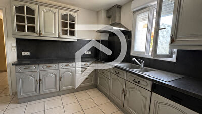 Maison Vineuil 6 pièce(s) 128 m2