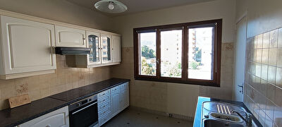 **Idéal investisseur ou primo accédant** Bel appartement traversant de 86m2 !