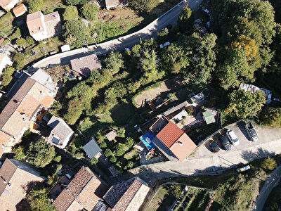 Rare - Maison de village 4 pièces avec terrain.