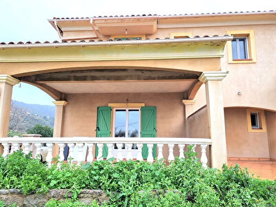 Maison à Ajaccio avec bail en cours - Quartier Vittulo