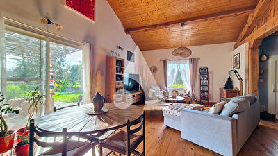 Maison Damiatte 5 pièce(s) 140 m2