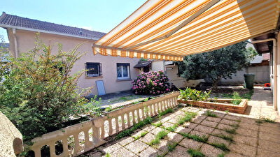Maison Paray-vieille-poste 7 pièce(s) 132 m2