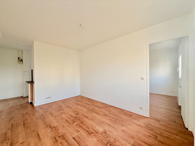 Appartement Choisy Le Roi 2 pièce(s) 35 m2