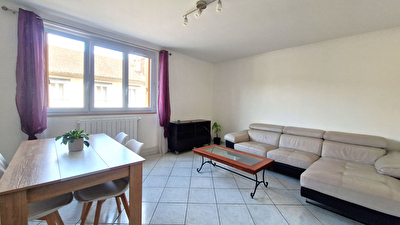 Appartement Villeneuve Saint Georges 4 pièce(s) 78.02 m2
