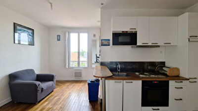 Appartement Choisy Le Roi  2 pièce(s) 31.5 m2