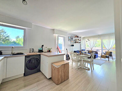 Appartement Creteil 3 pièce(s) 63.07 m2