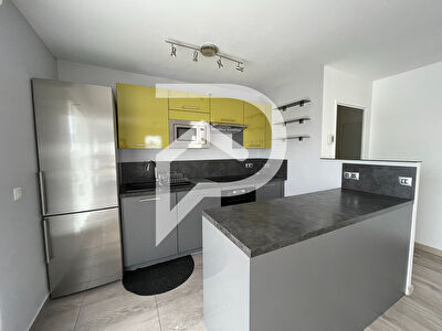 appartement meublé 3/4  pièces Limeil 80M2 +  GRANDE TERRASSE
