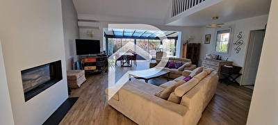 Maison Marolles en Brie 8 pièce(s) 210 m2
