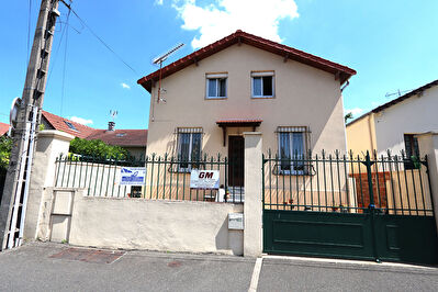 Maison Sevran 5 pièce(s) 100 m2